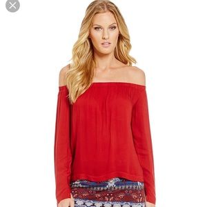 NWT Chelsea & Violet Off the shoulder top